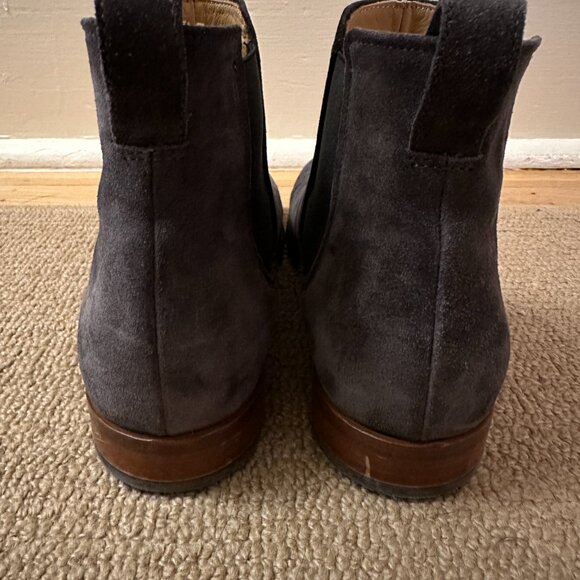 Vince Aldous Chelsea Suede Boot - Graphite main image 4